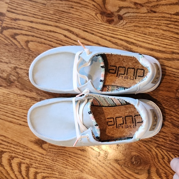 Hey Dude Shoes - Hey dude shoes size 8